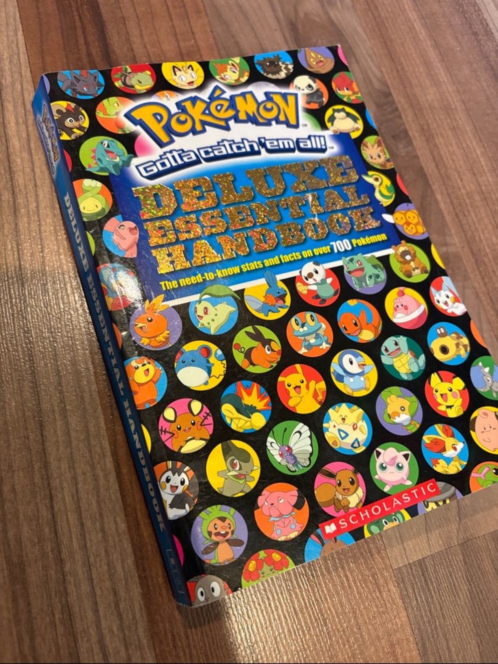 Pokemon Deluxe Essential Handbook Over 700 Pokemon Scholastic